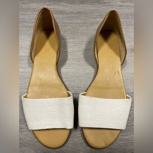 J.Crew peeptoe flat white snakeskin-embossed front strap tan leather back Sz 7.5